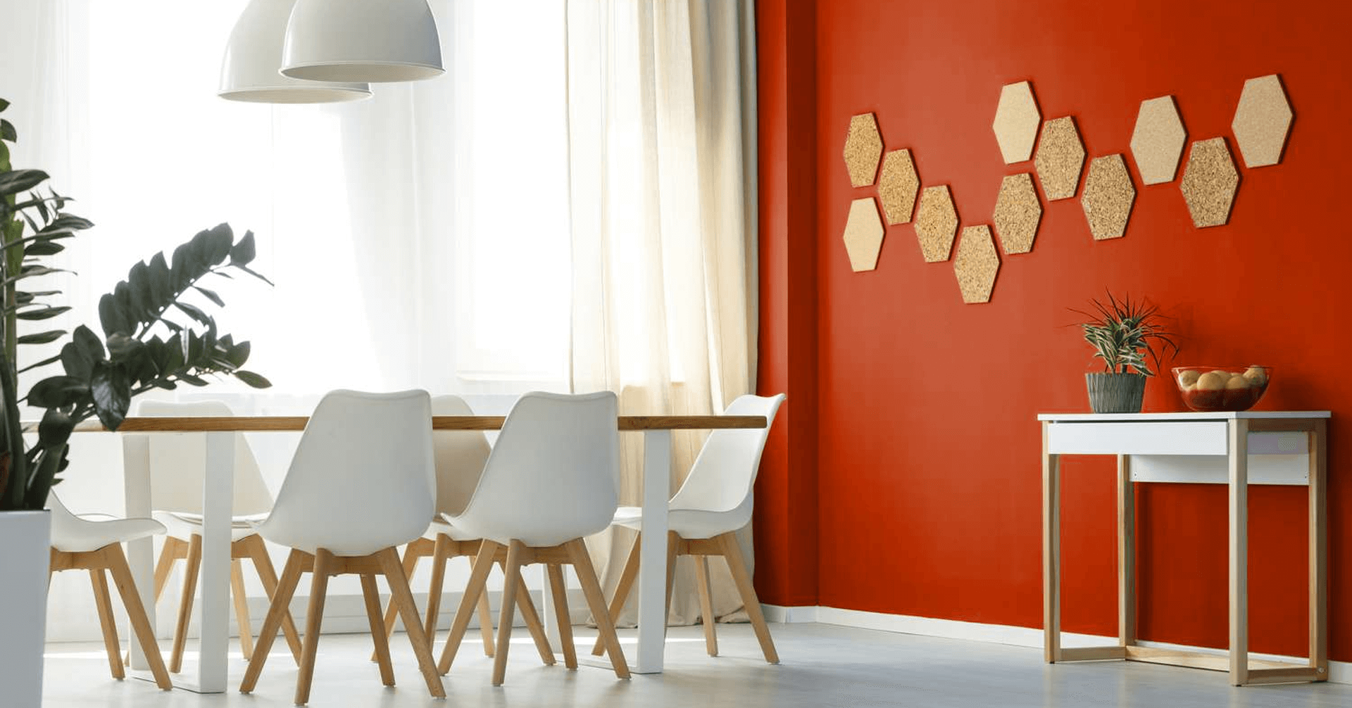 phòng ăn sơn tường đỏ